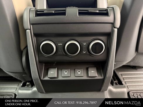 Used 2022 Land Rover Defender 110 XS Edition AWD/4WD image 45