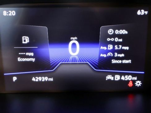 Used 2023 Volkswagen Tiguan S image 40