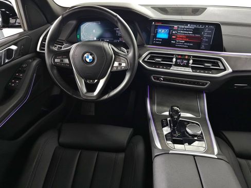 Used 2022 BMW X5 xDrive40i w/ Climate Comfort Package AWD/4WD image 19