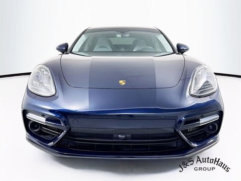 Used 2020 Porsche Panamera Turbo w/ Sport Package image 2