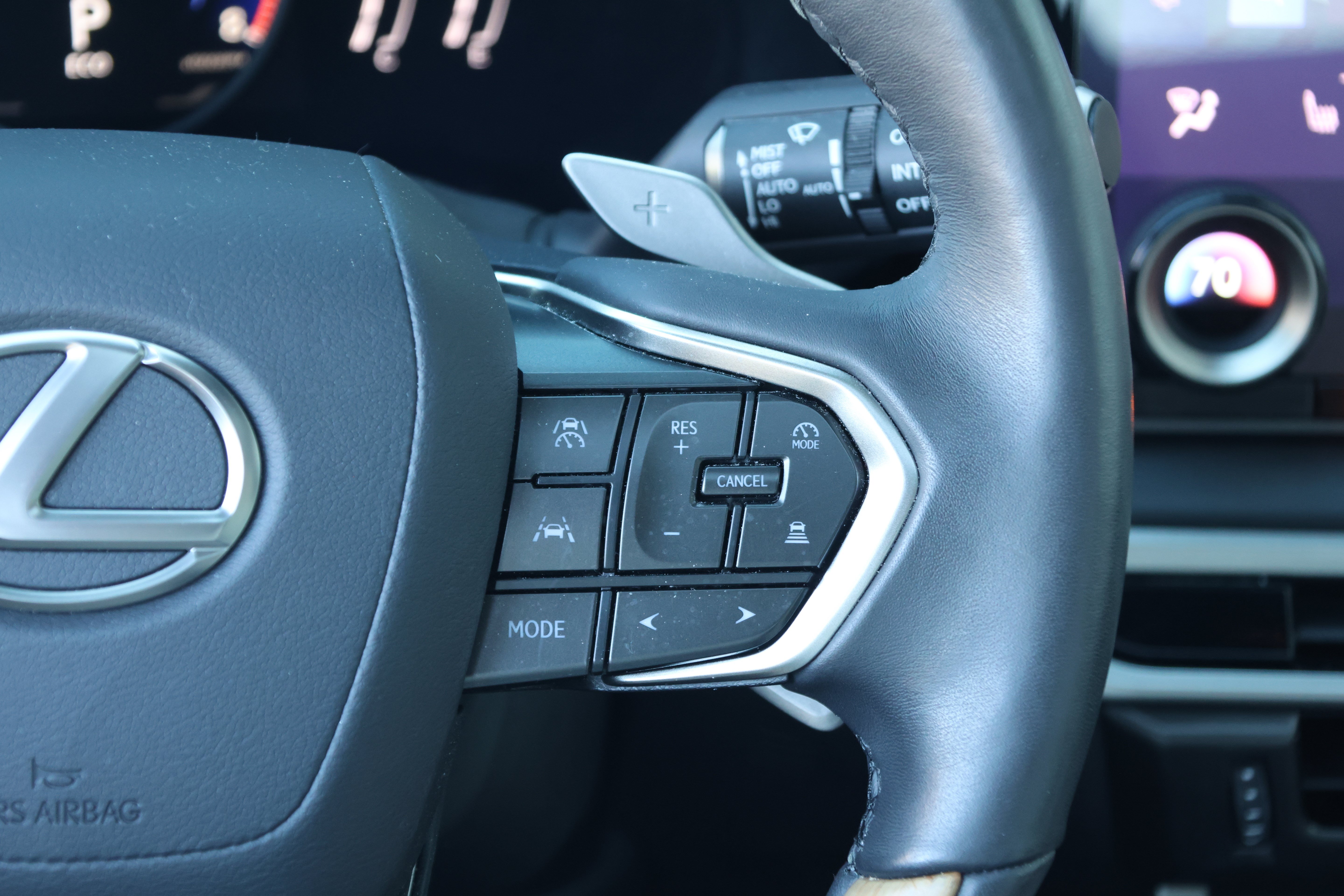 Used 2024 Lexus RX 350 Premium w/ Accessory Package (Z1) FWD image 30