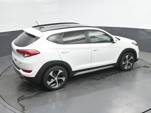 Used 2017 Hyundai Tucson Value AWD/4WD image 25