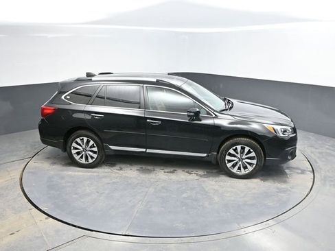 Used 2017 Subaru Outback 2.5i Touring w/ Popular Package #5A image 47