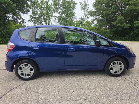Used 2010 Honda Fit image 7
