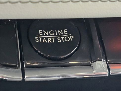 Used 2025 Lincoln Aviator Reserve w/ Equipment Group 201A image 8