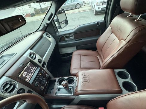 Used 2014 Ford F150 King Ranch w/ King Ranch Luxury Package image 42
