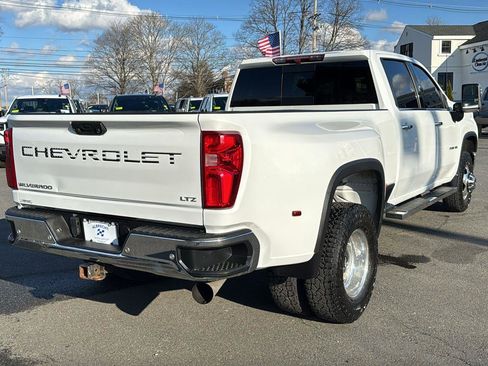 Used 2022 Chevrolet Silverado 3500 LTZ w/ LTZ Plus Package image 8