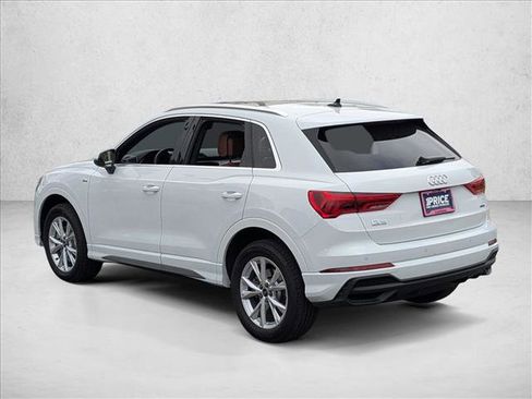 Certified 2025 Audi Q3 2.0T Premium w/ Convenience Package image 7