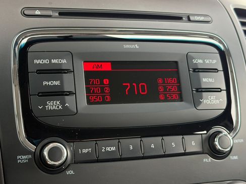 Used 2018 Kia Forte LX FWD image 18