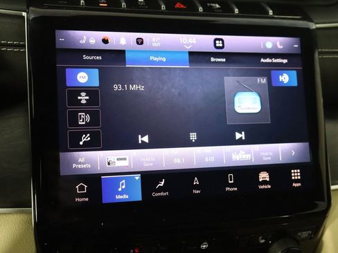 Used 2023 Jeep Grand Cherokee Limited w/ Trailer Tow Prep Group (B) image 30