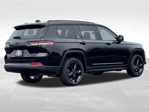Used 2024 Jeep Grand Cherokee L Limited w/ Luxury Tech Group II AWD/4WD image 7