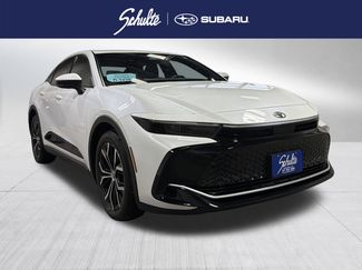 Used 2023 Toyota Crown XLE video 1