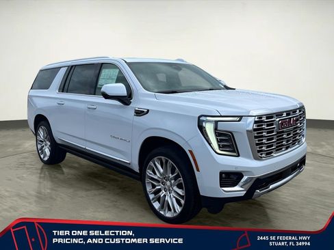 New 2026 GMC Yukon XL Denali w/ Denali Reserve Package AWD/4WD image 7