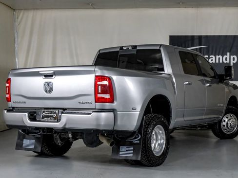 Used 2023 RAM 3500 Laramie image 8