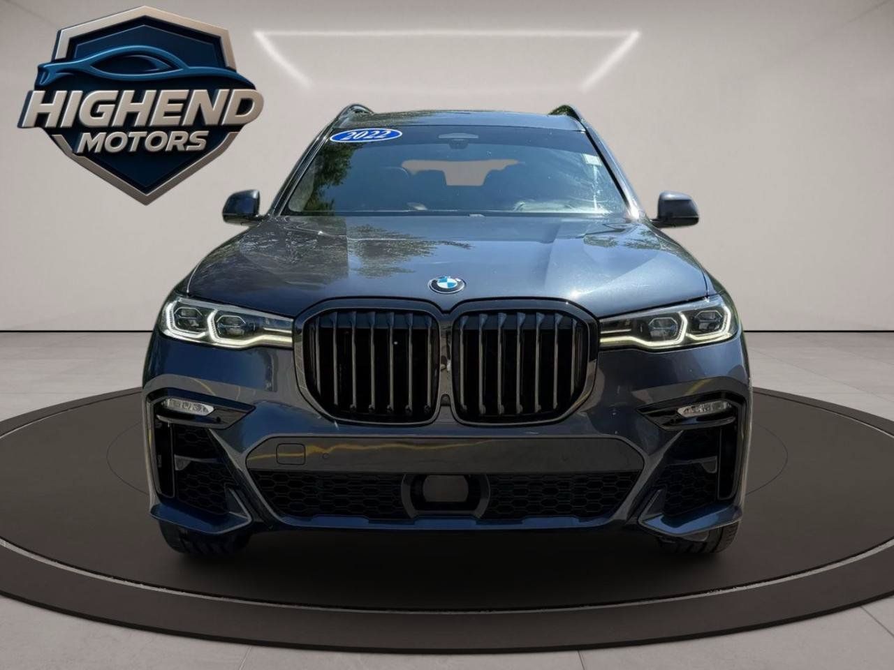 Used 2022 BMW X7 M50i w/ Dynamic Handling Package AWD/4WD image 9