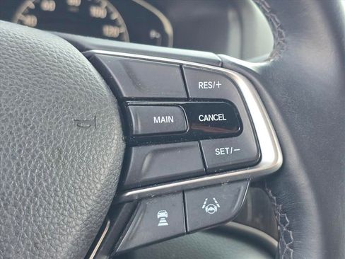 Used 2018 Honda Accord Sport image 5