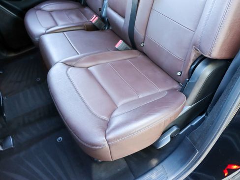 Used 2015 Mercedes-Benz GL 450 4MATIC image 19