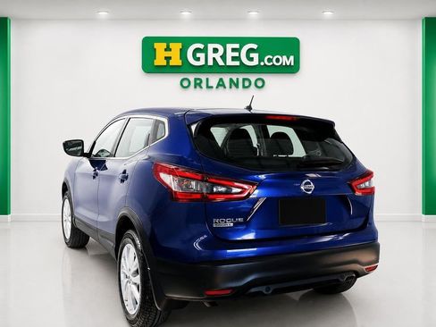 Used 2020 Nissan Rogue Sport S w/ Appearance Package FWD image 2