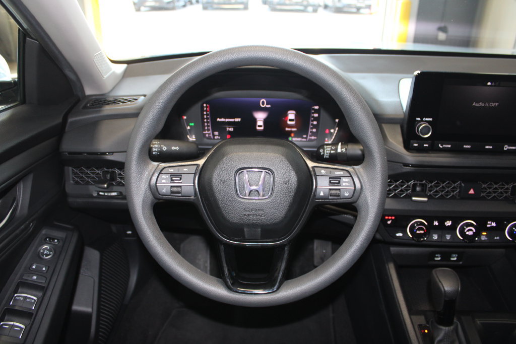 Used 2024 Honda Accord EX image 11