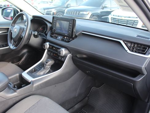Used 2022 Toyota RAV4 XLE w/ Convenience Package AWD/4WD image 26