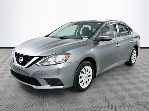Used 2017 Nissan Sentra S image 3