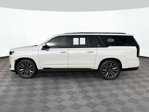 Used 2023 Cadillac Escalade ESV Sport w/ Touring Package AWD/4WD image 9