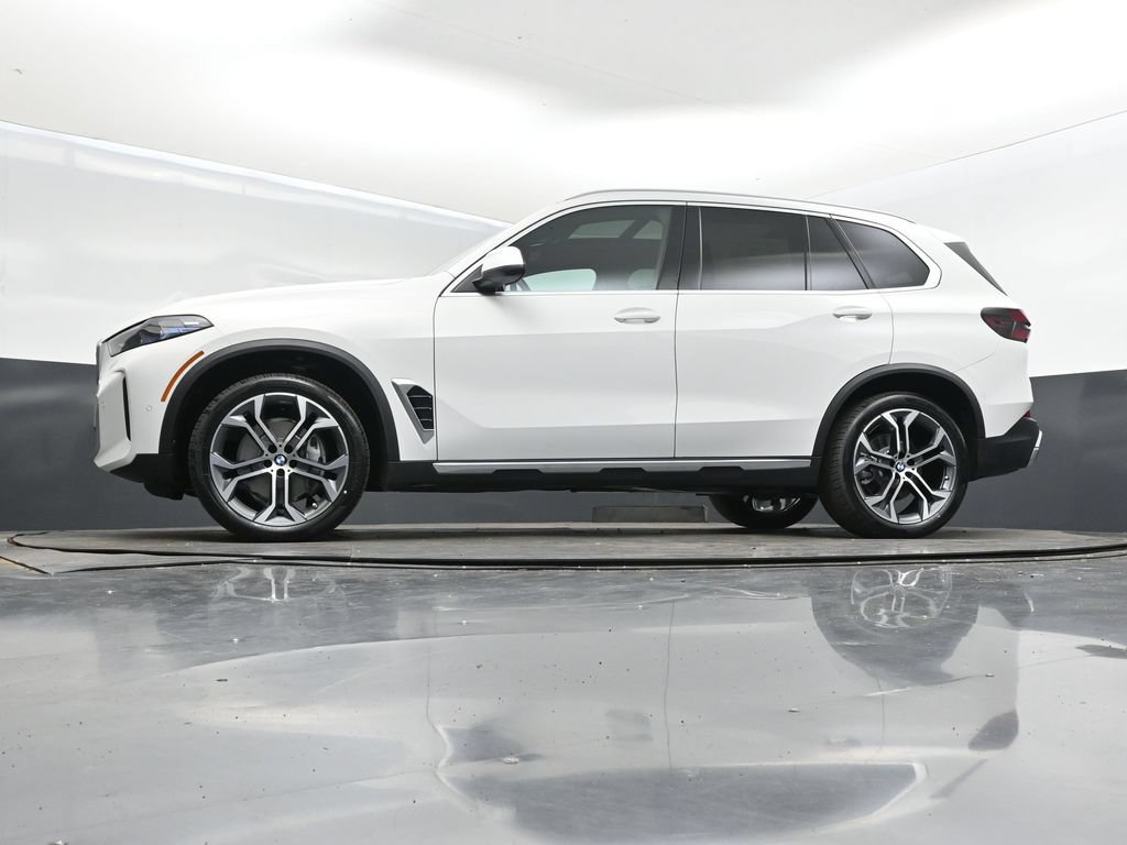 Used 2026 BMW X5 sDrive40i w/ Parking Assistance Package RWD image 39