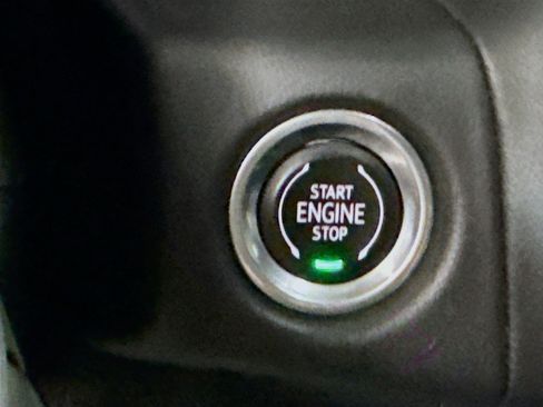 Used 2021 GMC Yukon SLE AWD/4WD image 21