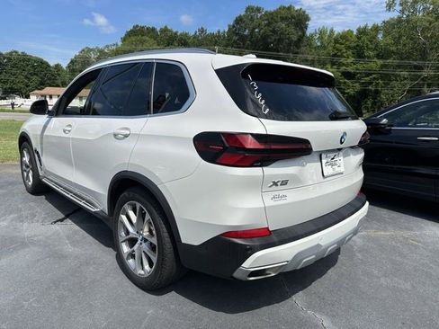 Used 2024 BMW X5 xDrive40i w/ Premium Package image 7