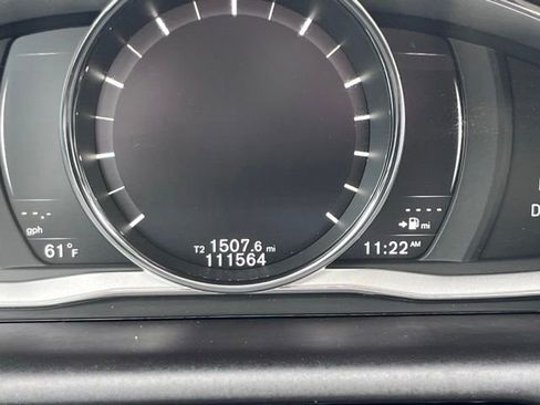 Used 2017 Volvo XC60 T5 Inscription w/ Preferred Option Package FWD image 5