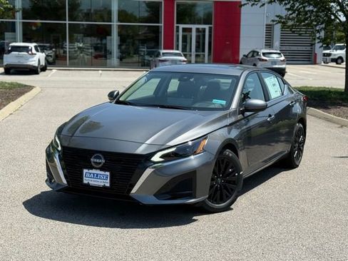 New 2025 Nissan Altima 2.5 SV w/ SV Special Edition Package image 9