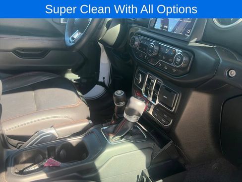 Used 2020 Jeep Gladiator Rubicon AWD/4WD image 24