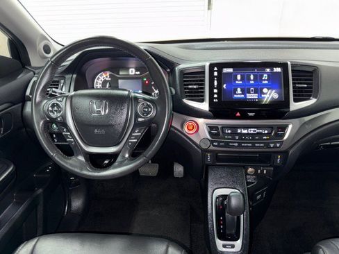 Used 2018 Honda Pilot EX-L image 17