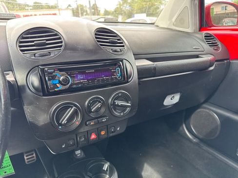 Used 2002 Volkswagen Beetle S image 31