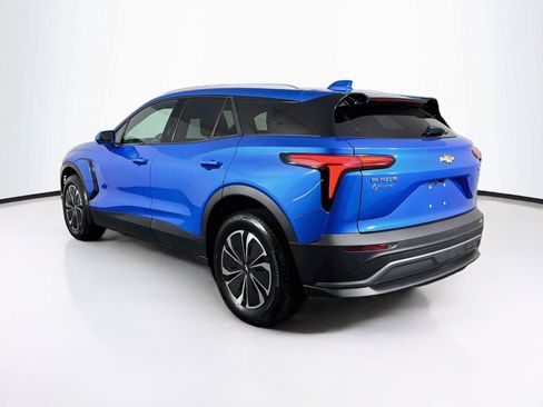 Used 2024 Chevrolet Blazer EV LT AWD/4WD image 9