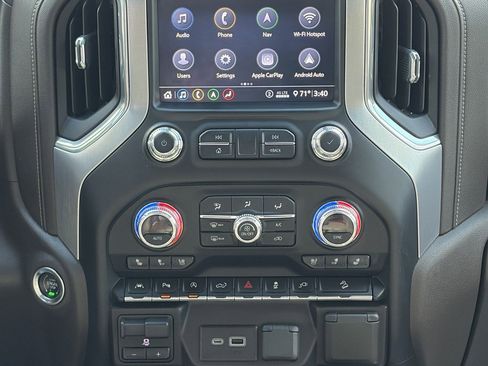 Used 2020 GMC Sierra 1500 SLT w/ SLT Premium Plus Package AWD/4WD image 14