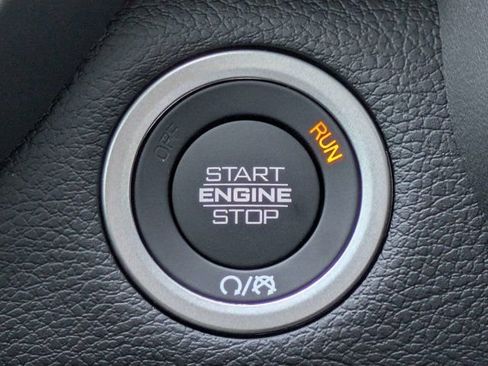 New 2026 RAM 2500 Laramie AWD/4WD image 28