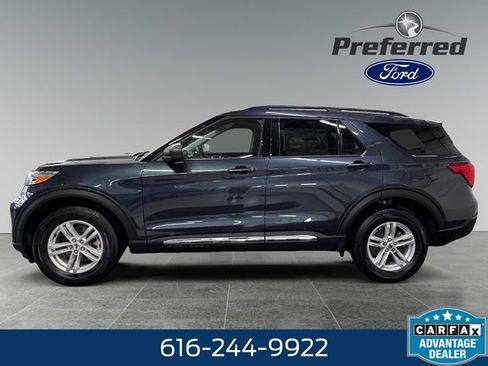 Used 2023 Ford Explorer XLT w/ Equipment Group 202A AWD/4WD image 9