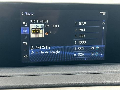 Certified 2021 Lexus RX 450h AWD w/ Premium Package image 18