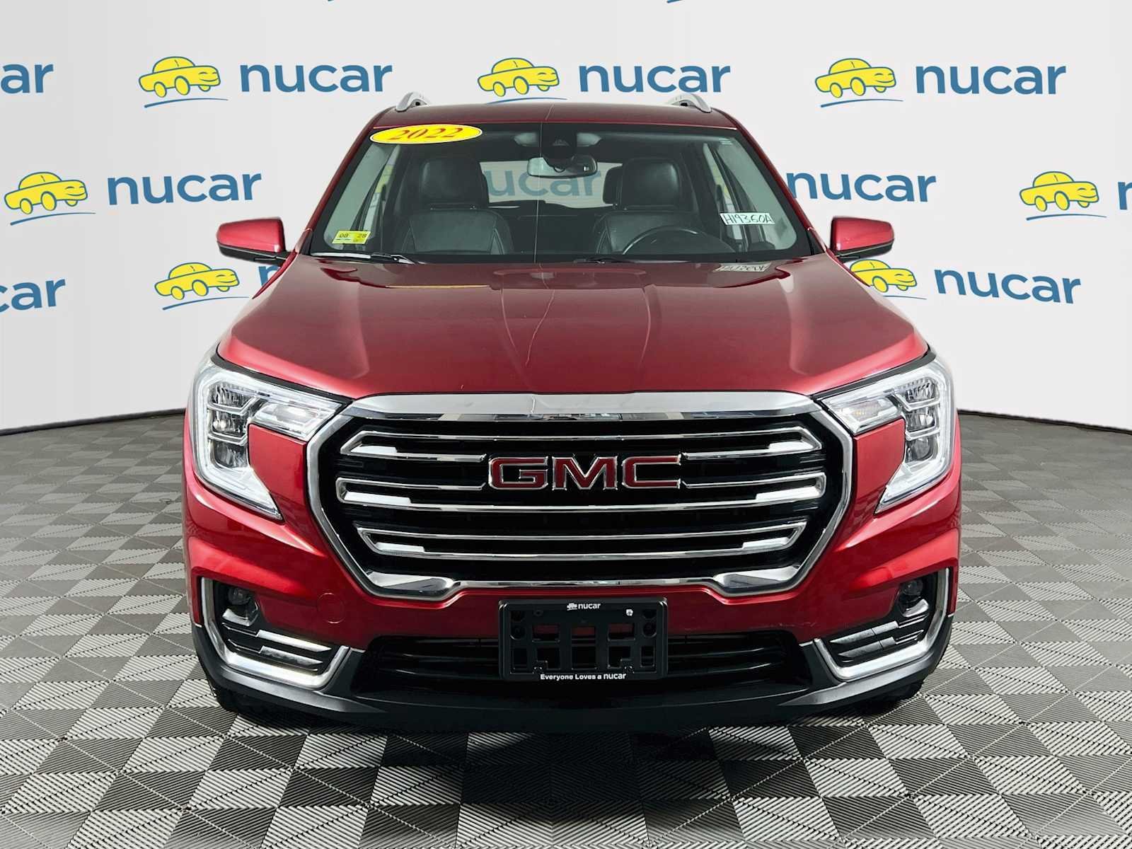 Used 2022 GMC Terrain SLT AWD/4WD image 2