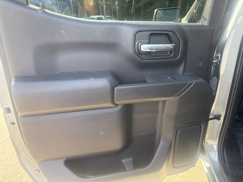 Used 2024 Chevrolet Silverado 1500 Custom Trail Boss AWD/4WD image 21