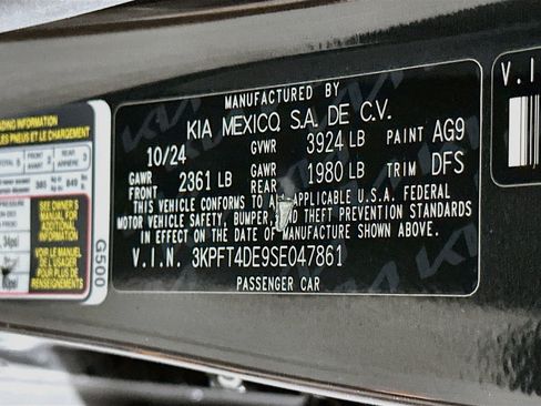 Used 2025 Kia K4 FWD image 12