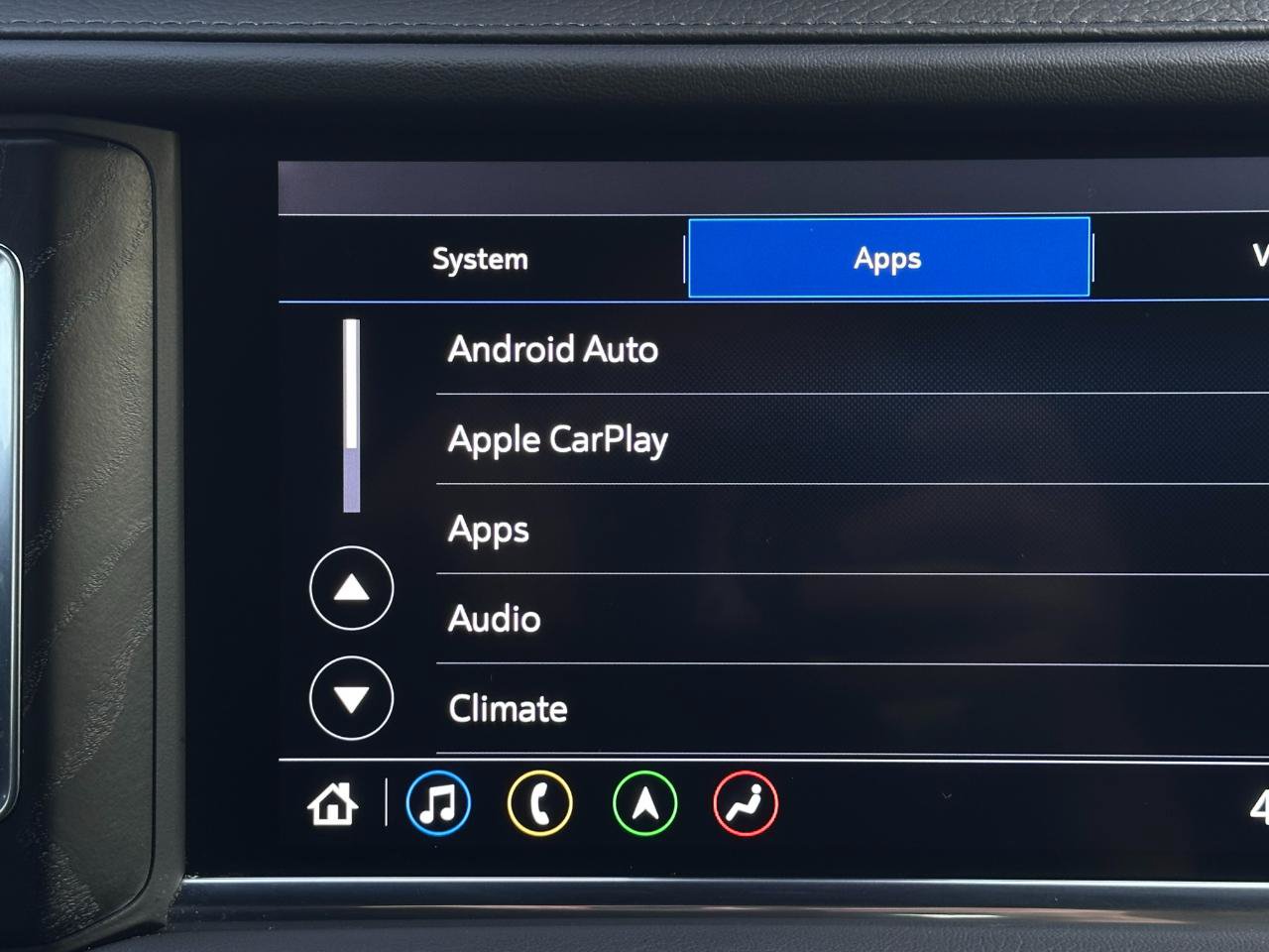 Used 2021 GMC Yukon Denali AWD/4WD image 13