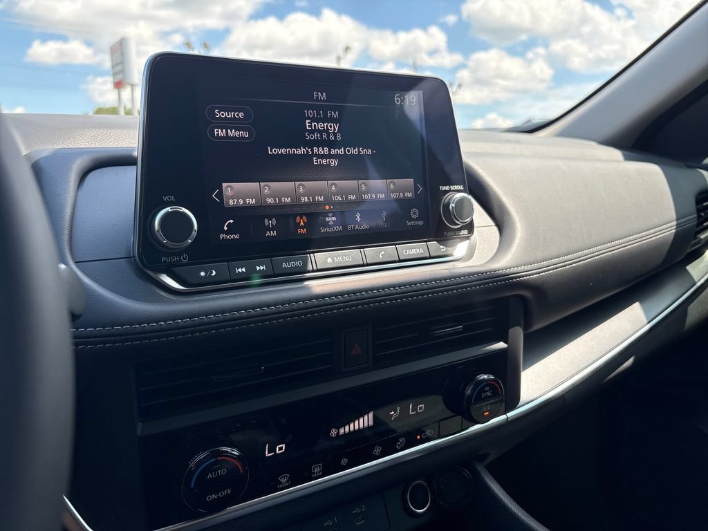 New 2026 Nissan Rogue SV AWD/4WD image 13