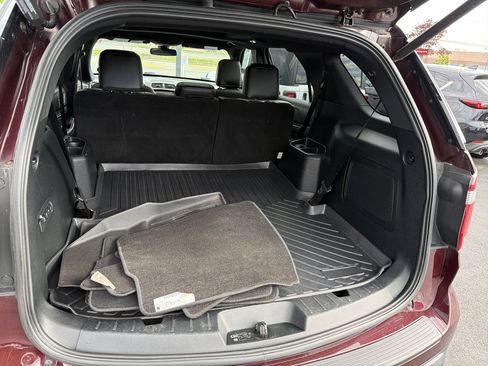 Used 2019 Ford Explorer Sport w/ Equipment Group 401A AWD/4WD image 31