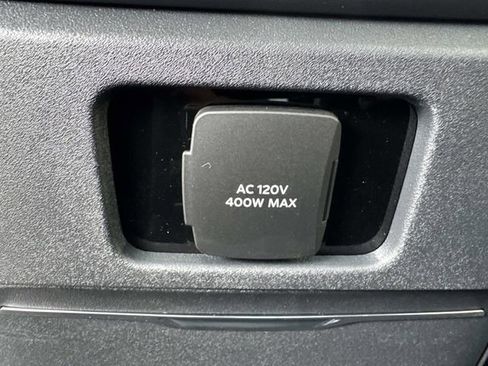 New 2026 Lincoln Navigator L Black Label AWD/4WD image 19