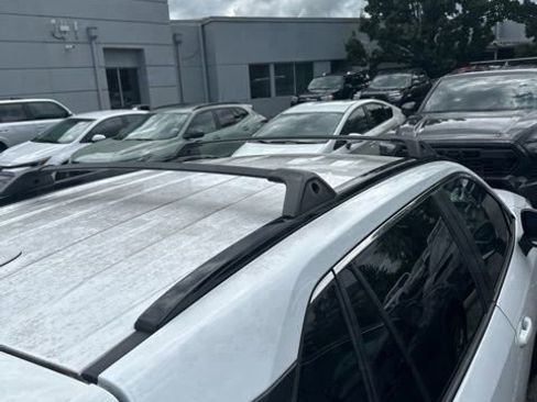 Used 2021 Toyota RAV4 LE AWD/4WD image 6
