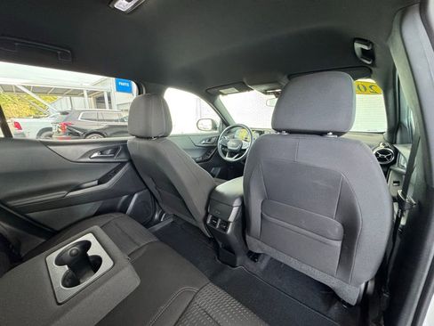 Used 2025 Chevrolet Equinox LT FWD image 26