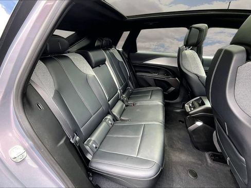 Certified 2024 Cadillac Lyriq Tech w/ LPO, Floor Liner Package AWD/4WD image 25