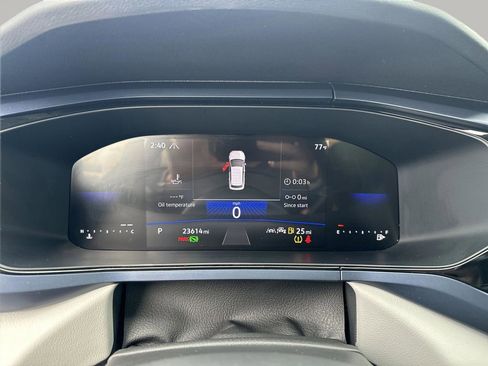 Used 2024 Volkswagen Taos SE image 19